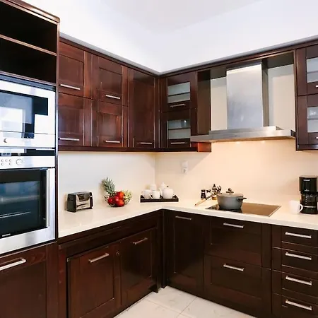 Nova Sea View Seafront Apartment